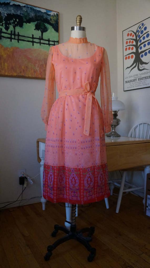Vintage 1960s Tina Leser Dress / Mod Dress Boho /