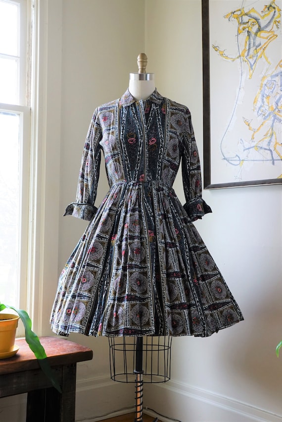 Shirtwaist dress 1950s shop