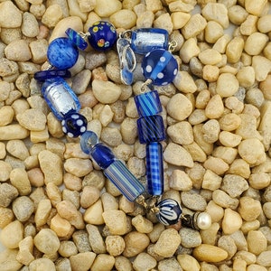CHEEKY ART GLASS: Blue and Silver with a pearl and a flip-flop sandal charm