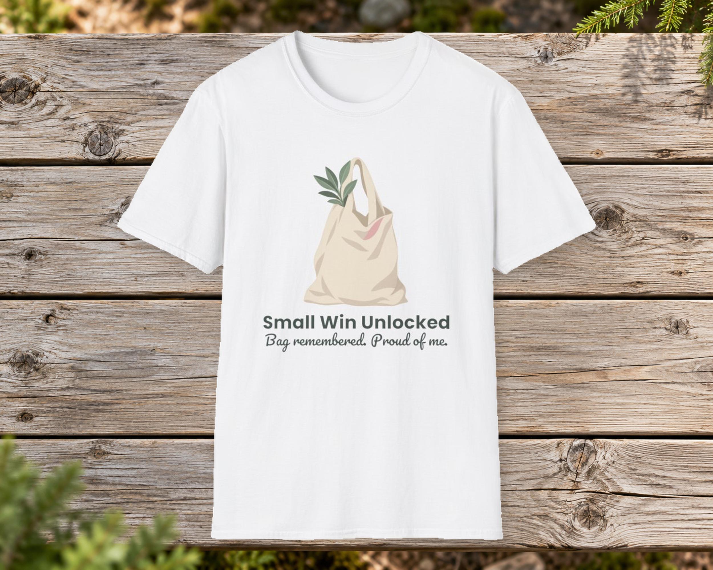 Bag Remembered Tee photo 2