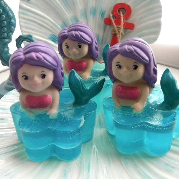 Mermaid squirt toy soap