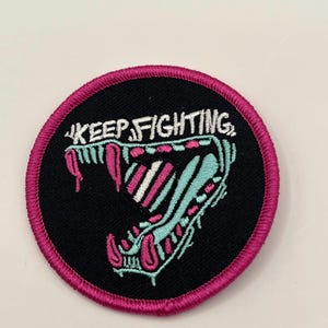 トランスジェンダープライドパッチを戦い続けよう