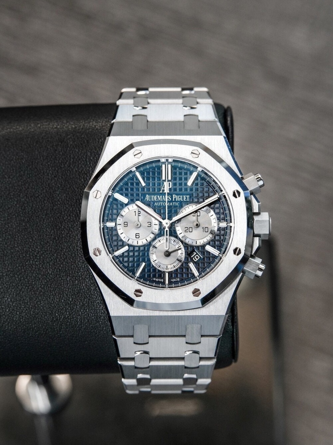 Audemars Piguet Royal Oak Chronograph 26331ST Blue Dial 41mm Steel ...