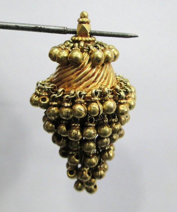 Vintage antique solid 20k Gold jewelry bells Penda