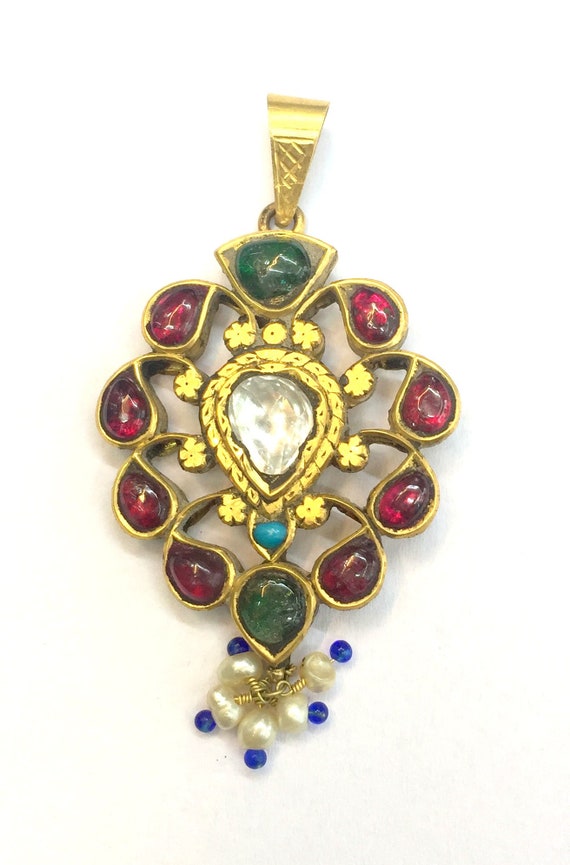Precious store gold jewellery