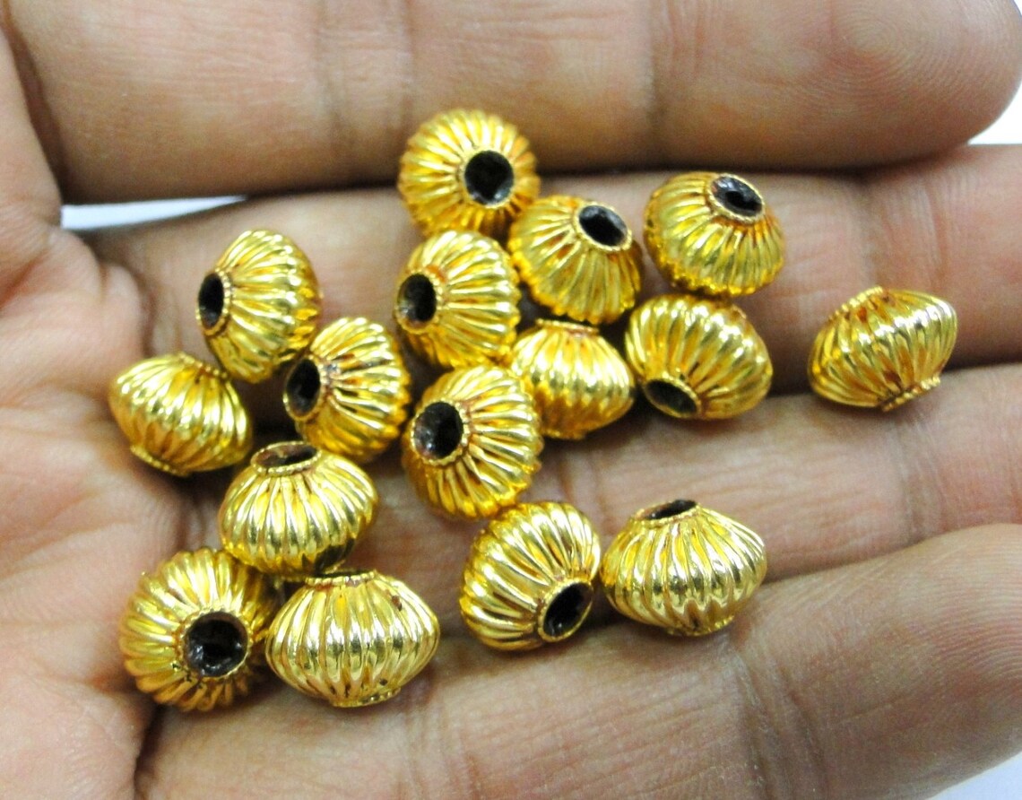 Vintage Handmade 22K Gold Jewelry Beads Set of 16 Pieces Rajasthan