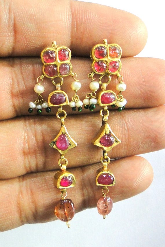 Vintage antique Solid 20K Gold jewelry Ruby Gemsto