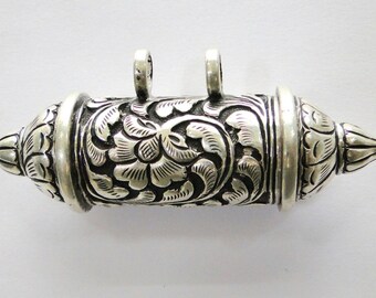 Vintage Antique Sterling Silver Box Pendant Amulet Necklace Madliya Rajasthan