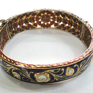 Vintage antique 20k Gold Jewelry Diamond polki Enamel Work Bangle image 2