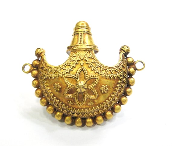 Vintage solid gold jewelry deals