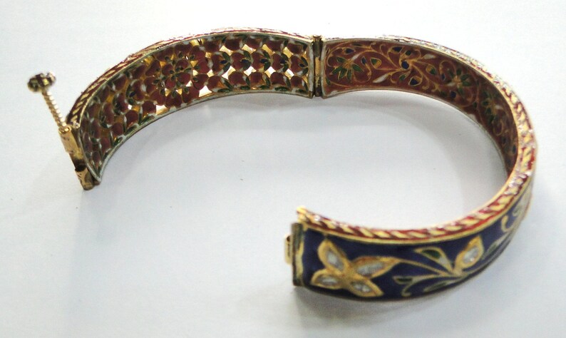 Vintage antique 20k Gold Jewelry Diamond polki Enamel Work Bangle image 4