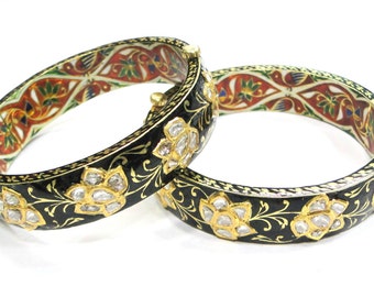 Vintage 18K Gold jewelry Diamond polki enamel bracelet Bangle pair