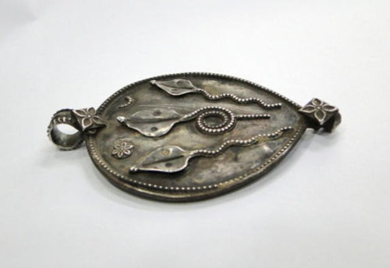 Rare! Antique Ethnic tribal old silver naga amule… - image 3