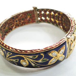 Vintage antique 20k Gold Jewelry Diamond polki Enamel Work Bangle image 3