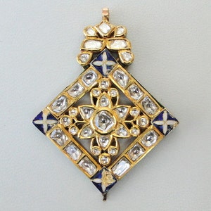 Vintage Antique 20k Gold Diamond Polki Kundan Enamel Work pendant India image 1