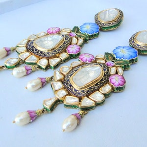 Vintage Antique Solid 22k Gold Diamond Polki Kundan Enamel Work Earring Pair India image 4