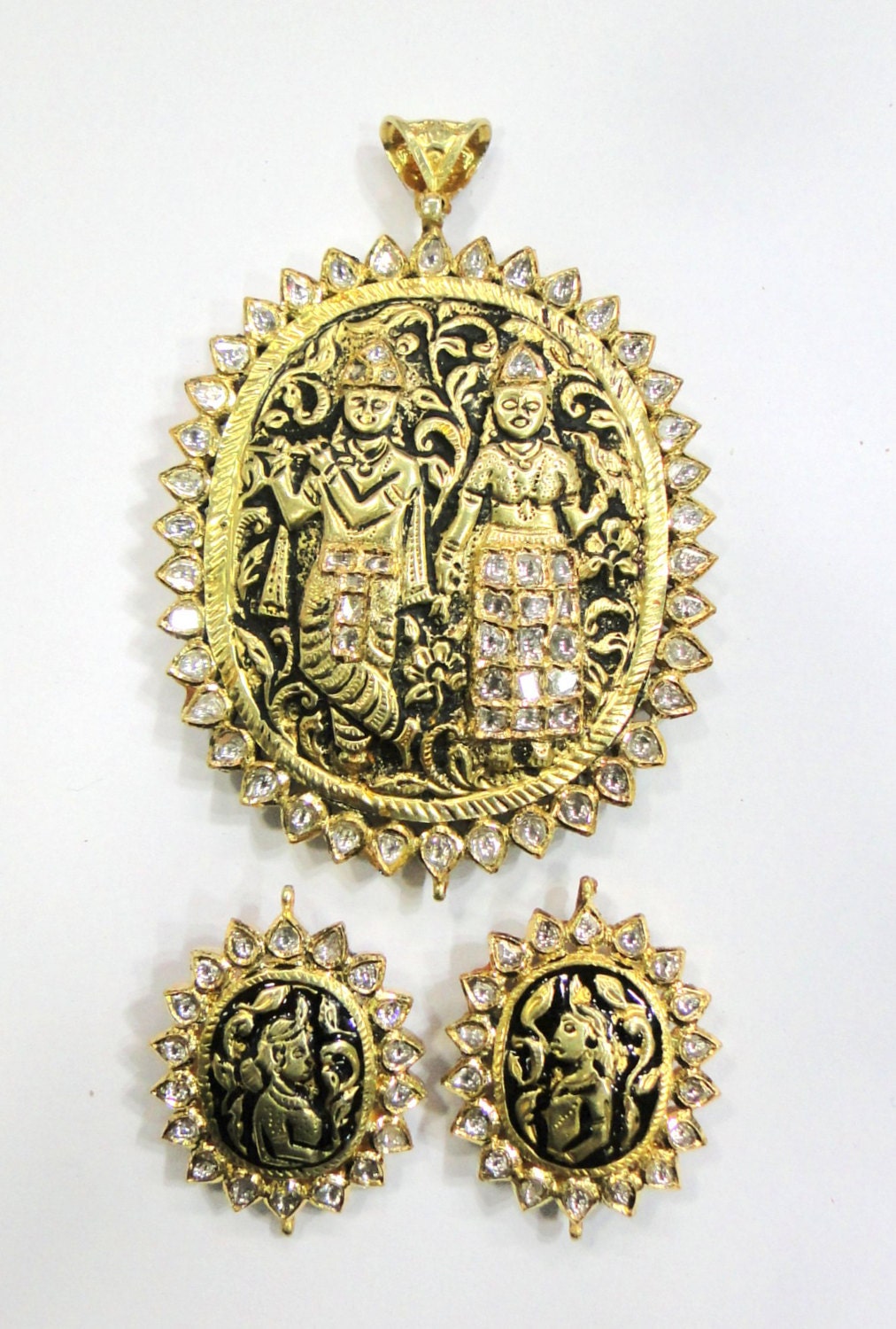 Vintage Antique Solid 18k Gold Jewelry Diamond Radha Krishna Pendant Earring Pair Set