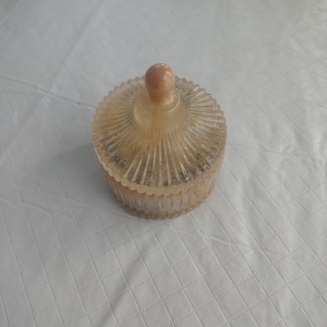 resin trinket boxes with lids, resin storage jars, or carousel pots.