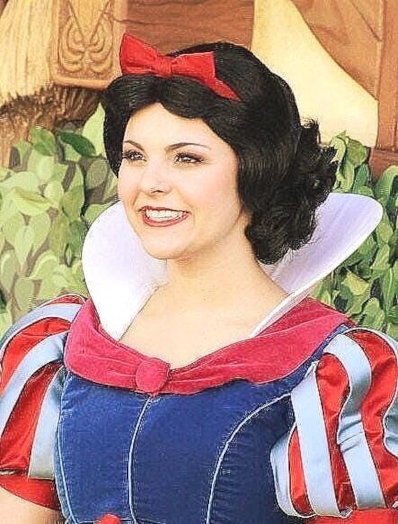New Snow White Cosplay Wig Trying on my Live Action Snow White wig for the first time  main image 4