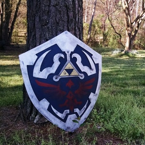 Hylian Shield (The Legend of Zelda) 21 by 17 Polyresin Prop