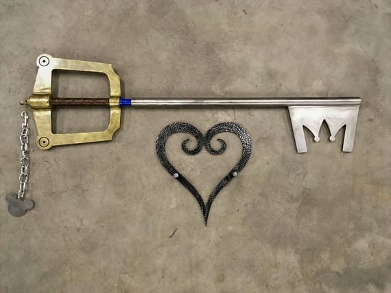 Keyblade Heart Mount - Etsy