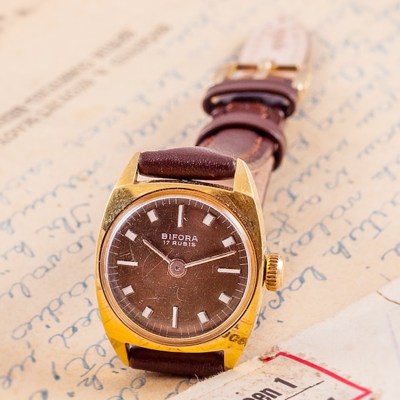 Gouden vrouwen horloge clearance