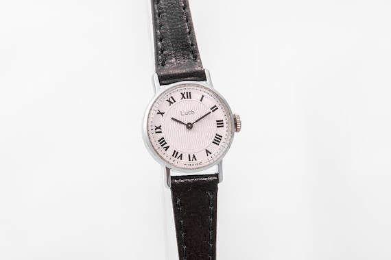 Luch ladies watch,classic ladies watch,russian wom