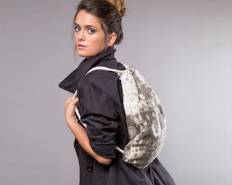 2-in-1 Convertible leather drawstring bag - python leather handbag - handmade unisex travel leather backpack