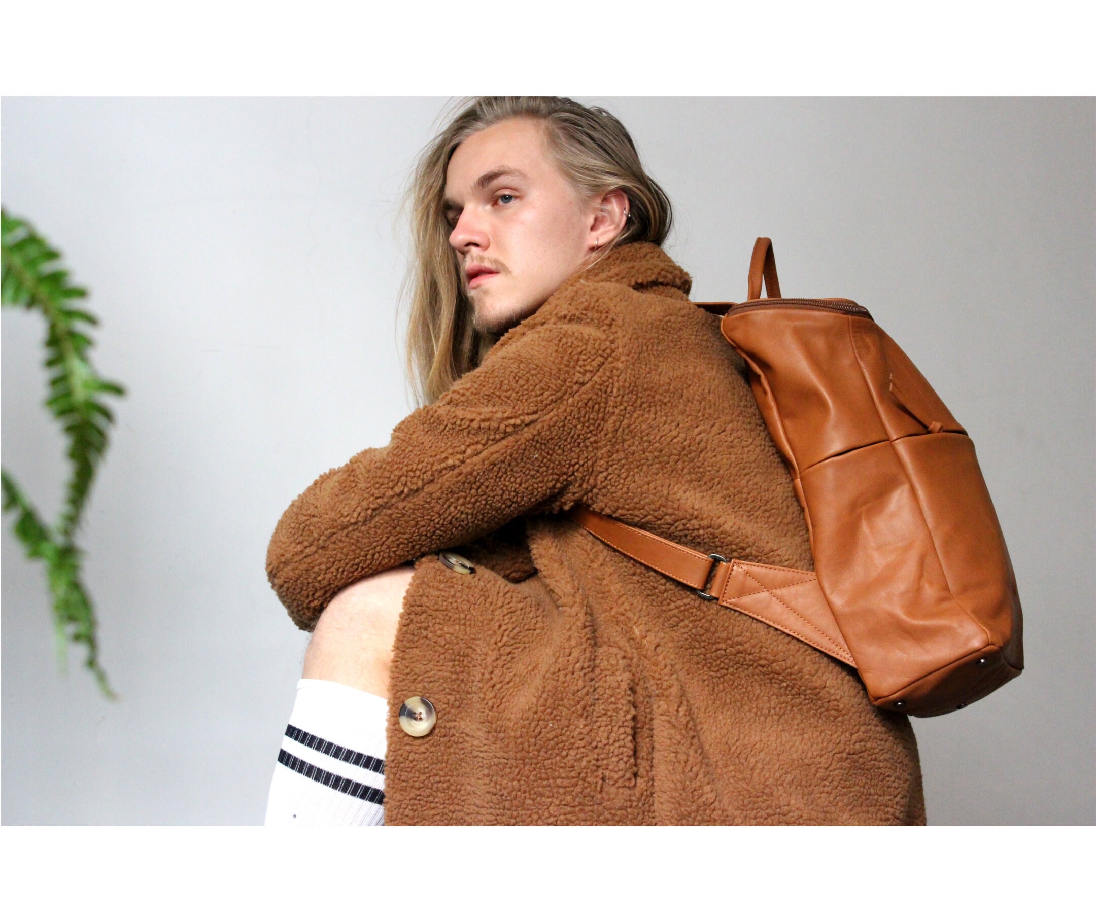 tan leather backpack australia