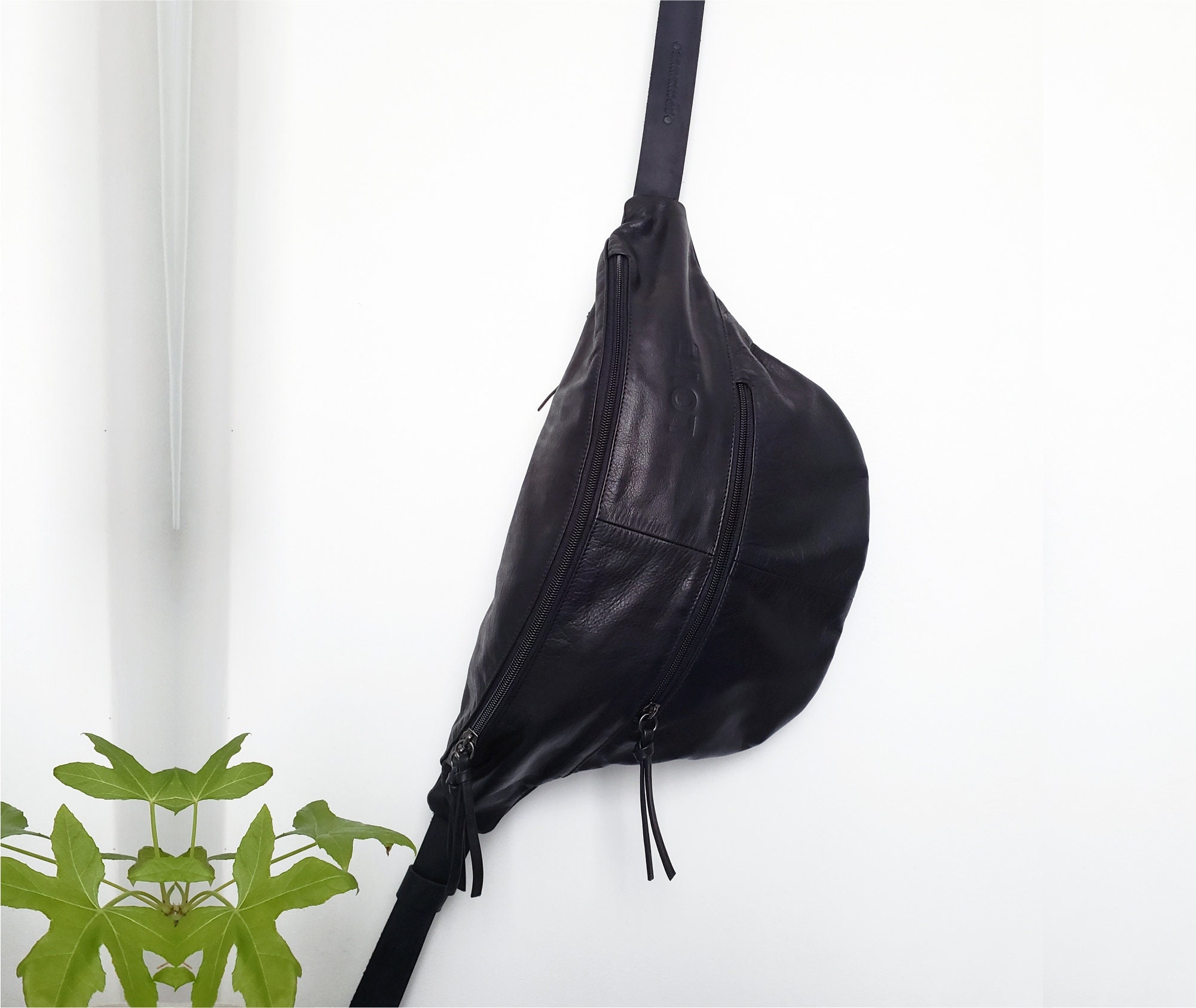 3in1 Black Leather Double Zipper Belt Bag- Large Leather 3in1 Black Leather Double Zipper Belt Bag- Large Leather