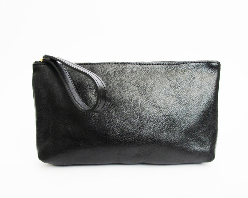 black wristlet clutch bag