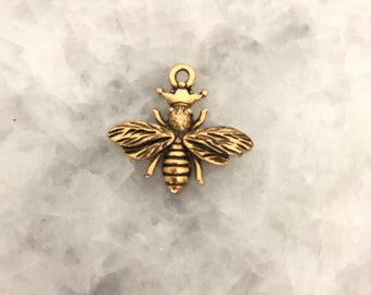 Queen Bee Charm, Gold Bee Pendant, 7/8, 24k Plate, Pewter