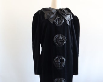 alexander mcqueen black feather dress 2009 Alexander McQueen Lifetime Red & Black Feather Print Silk Gown main image 1