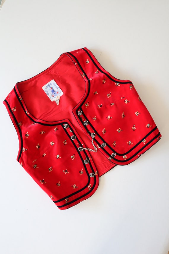 Vintage Dirndl Folklore Red Velvet Vest Embroidere