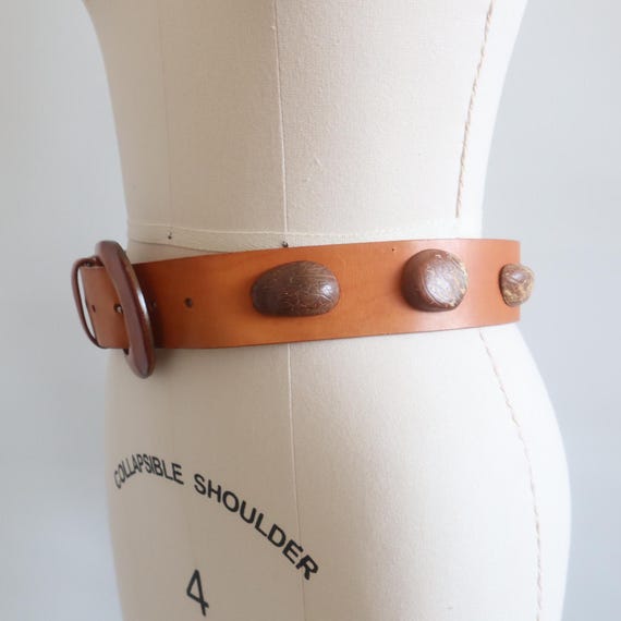 Buy Moschino Cheap & Chic Belt in Brown Save Nature 90s Nuts  display picture 3