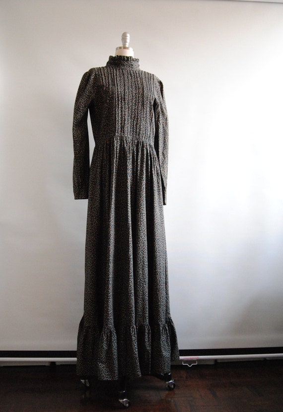 Laura Ashley Maxi Prairie Dress with Long Sleeves… - image 2