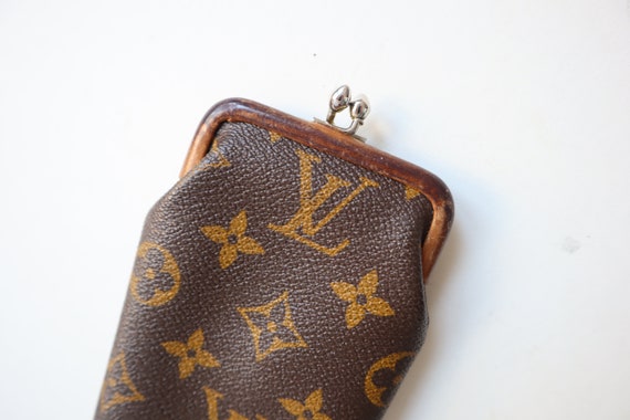 louis vuitton kisslock