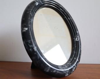 Picture Frame Black Marble Oval Shape Photo Postmodern Memphis Style 90s