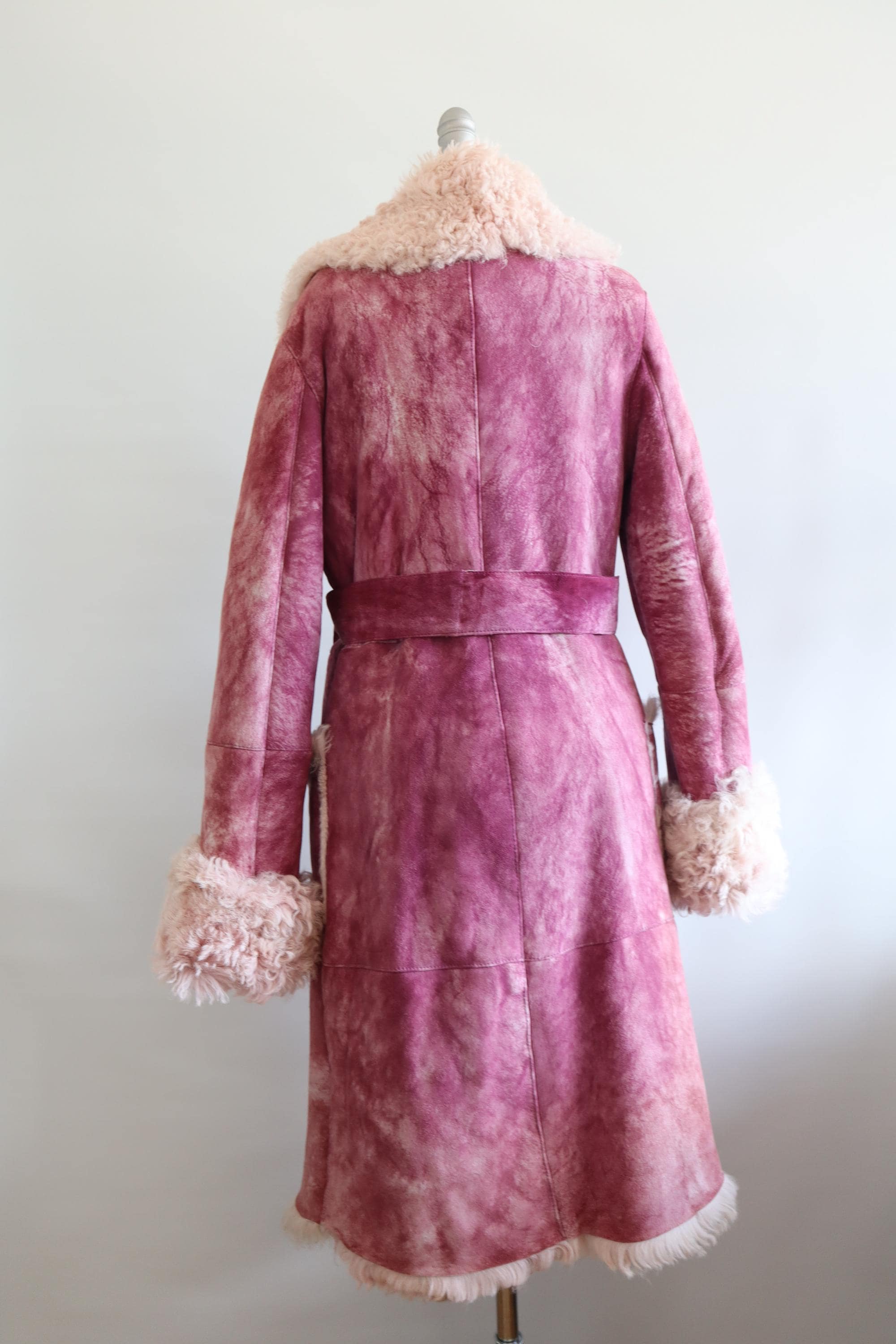 新品Christian Lacroix Parisアルパカ コート ピンク 秋冬 Shearling coat Christian Lacroix Pink size S International in