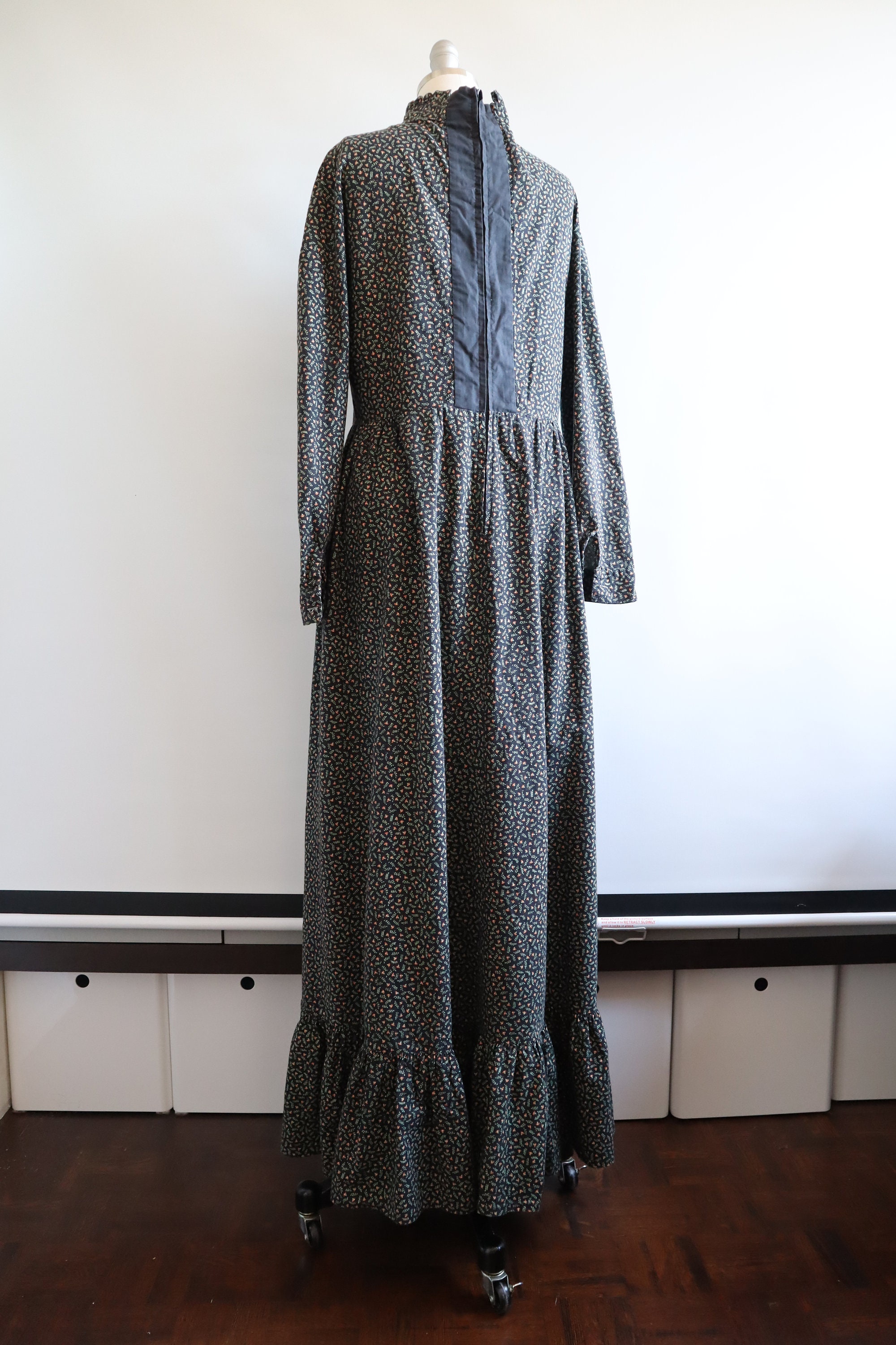 Laura Ashley Maxi Prairie Dress With Long Sleeves Bohemian - Etsy