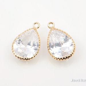 Teardrop Cubic Zirconia Pendant in Gold - Large Size / 12.5mm x 20mm / CG036-P (2pcs)