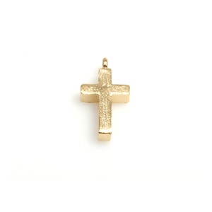 2pcs - Small Simple Cross Charm in Gold / 16k gold plated / cross pendant / cross charm / 8mm x 14mm / BG468-P