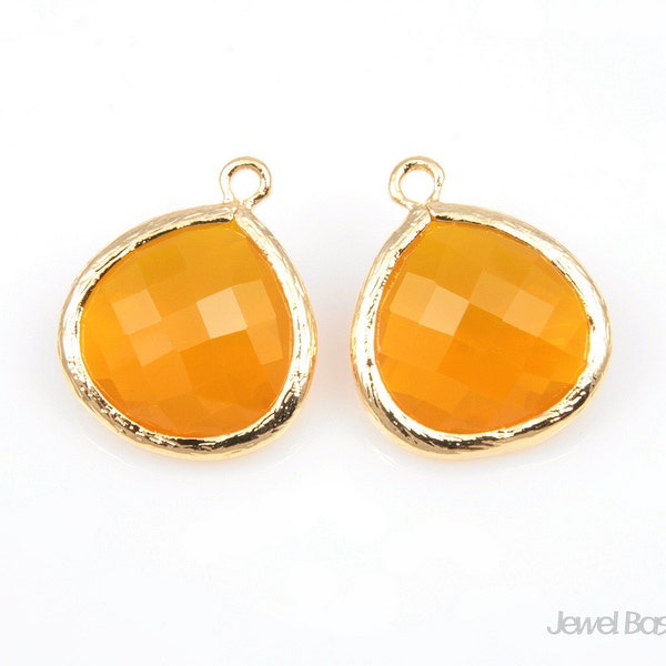 2pcs - Honeystone Color and Polished Gold Framed Glass Pendent / honey / orange / 16k gold plated / glass / 15mm x 18mm / SHSG007-P