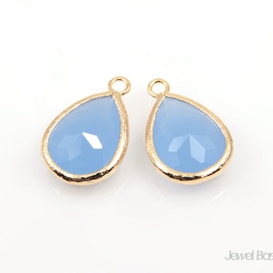 2pcs - Ice Blue Glass and Gold Framed Glass Teardrop Pendant / ice blue / blue / 16k gold plated / glass / 11.5 x 17mm / SIBG013-P