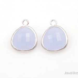 MARKDOWN Alice Blue Color and Matted Silver Framed Glass Pendant 2pcs Alice Blue color Pendant / 13x16mm / SABMS001-P image 4