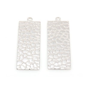 4pcs - Embossed Rectangle Pendant in Polish Rhodium / rhodium plated / Connector / Pendant / Necklace / Jewelry / Brass / 12x35mm / BS421-P