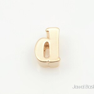 2 unidades - Alfabeto minúsculo em ouro fosco d / inicial / pingente minúsculo / banhado a ouro 16k / alfabeto / letra pequena / d / 4,2 mm x 6,7 mm / BMG128-d