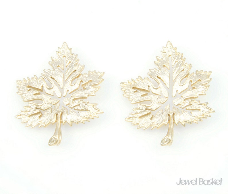 Maple Leaf Connector 2pcs / BMG043-P / 22mm X 28mm - Etsy