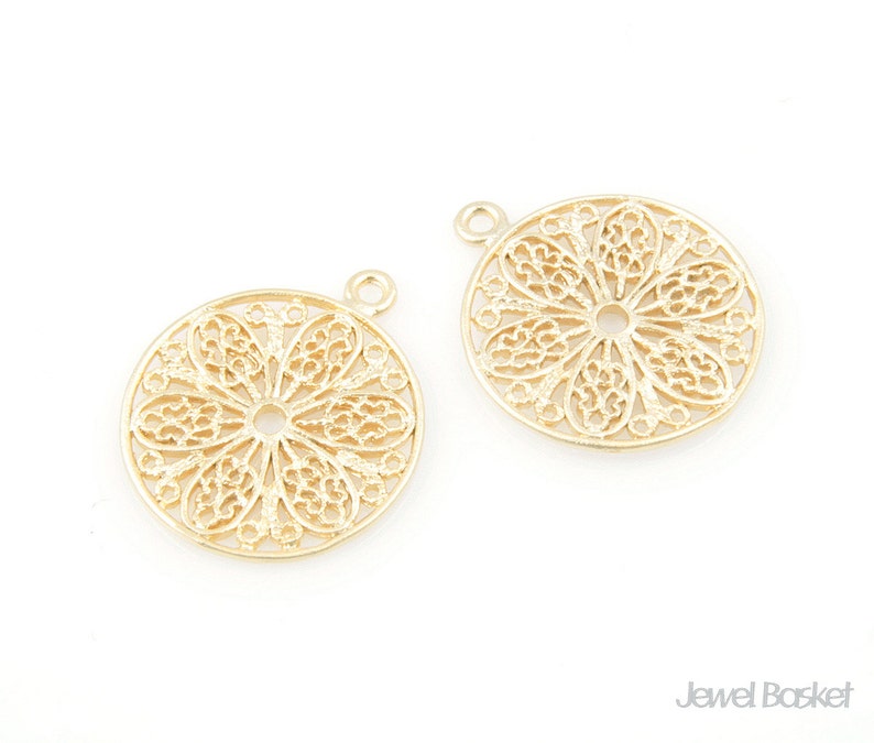 Flower in Circle Pendant 2pcs / 15mm / BMG046-C image 1