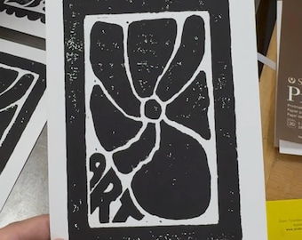 Grabado en linóleo de flores / Estilo de arte naíf / Arte mural hecho a mano